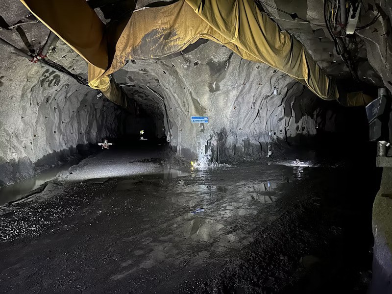 Deep mine