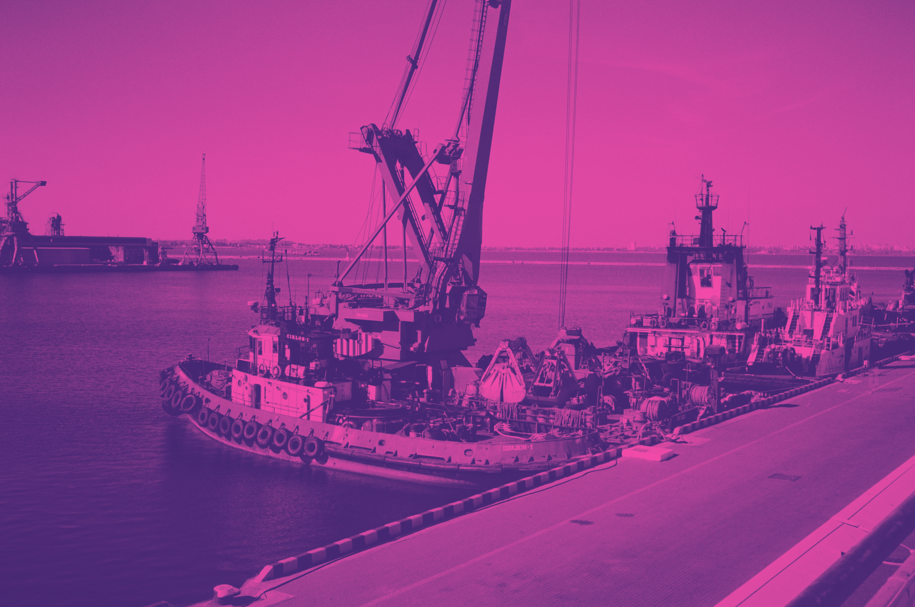 Picture of old boats in a small harbor